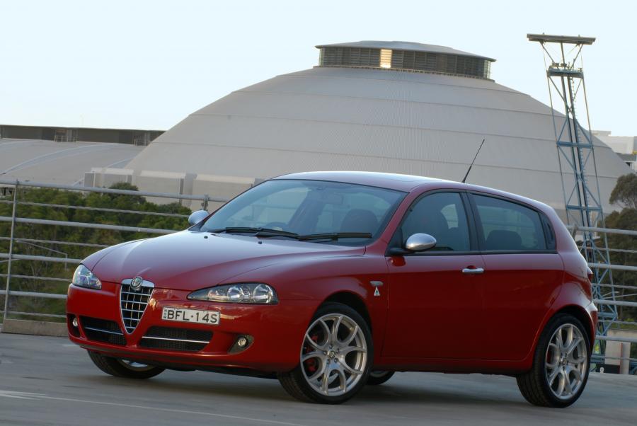  Alfa Romeo 147 Monza (937B) 2008 года  (фото 11 из 15)